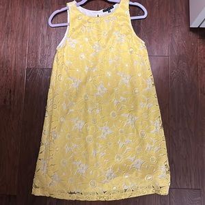 Women’s size 10 medium length yellow summer dress from Tiana B.